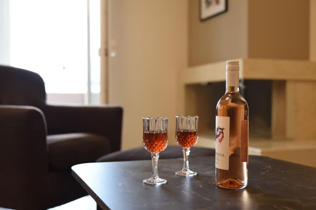 Serenity And Comfort Apartment Ioannina Luaran gambar